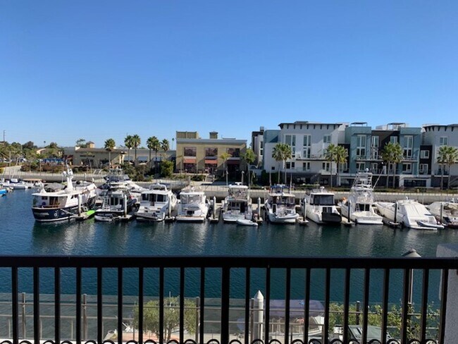 Building Photo - Boat Dock Home | Gated Community | Oxnard ...