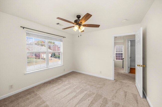 Building Photo - 7028 Sugarplum Rd