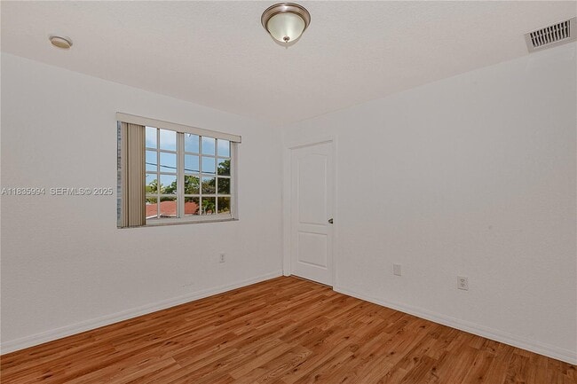 Building Photo - 205 NE 4th Ct.