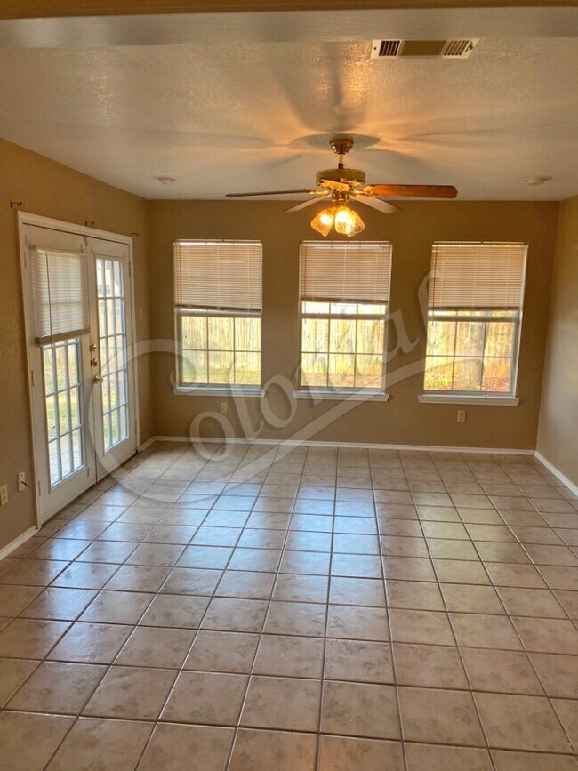 Building Photo - 3Bd/2Ba in Killeen, TX!