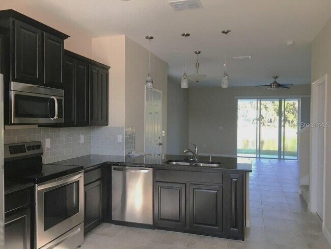 Building Photo - 5524 Twilight Grey Ln