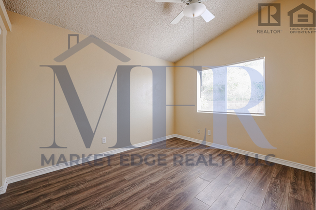 Building Photo - 3Bed/2 Bath House at 59th Ave/Union Hills!...