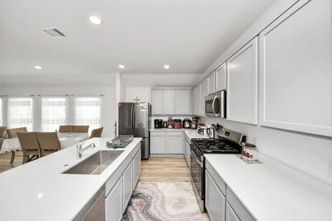 Building Photo - 21927 Citrus Grove Ct