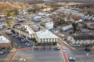 Building Photo - 20 Walker St