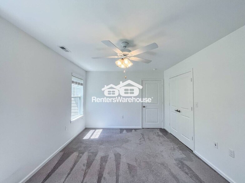 Building Photo - 2331 Alcott Wy