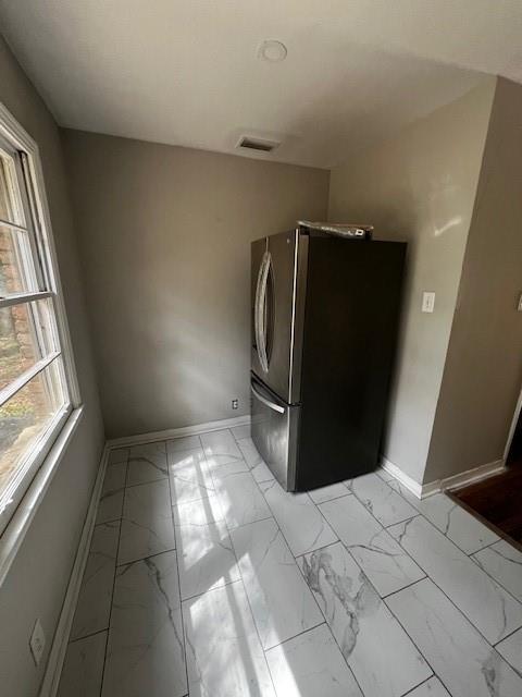 Building Photo - 5323 Forest Park Dr