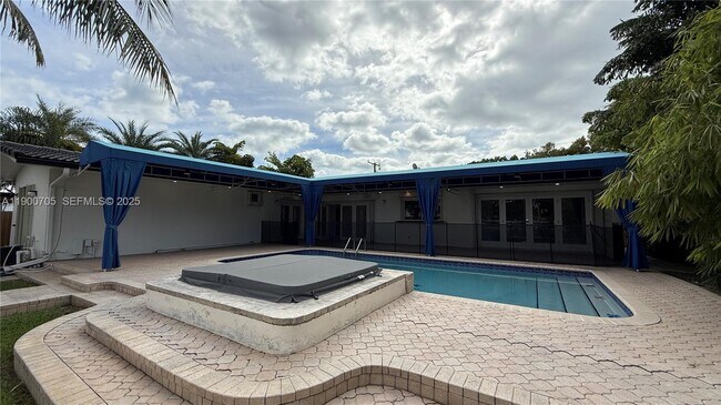 Building Photo - 2075 Arch Creek Dr