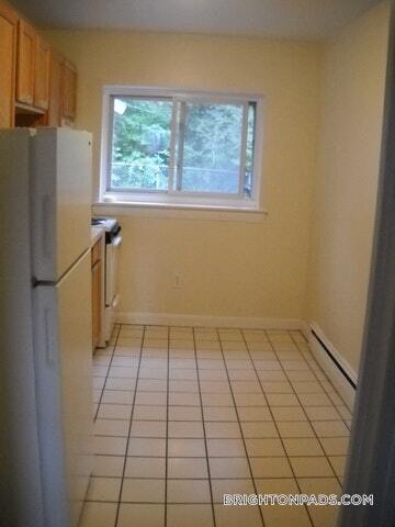 Building Photo - 65 Chiswick Rd