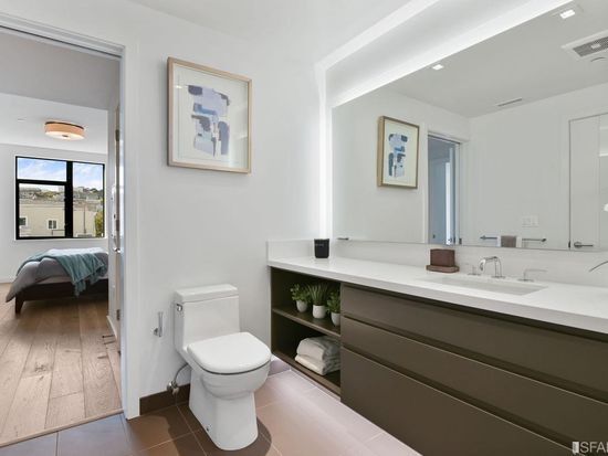 Building Photo - 580 Hayes St