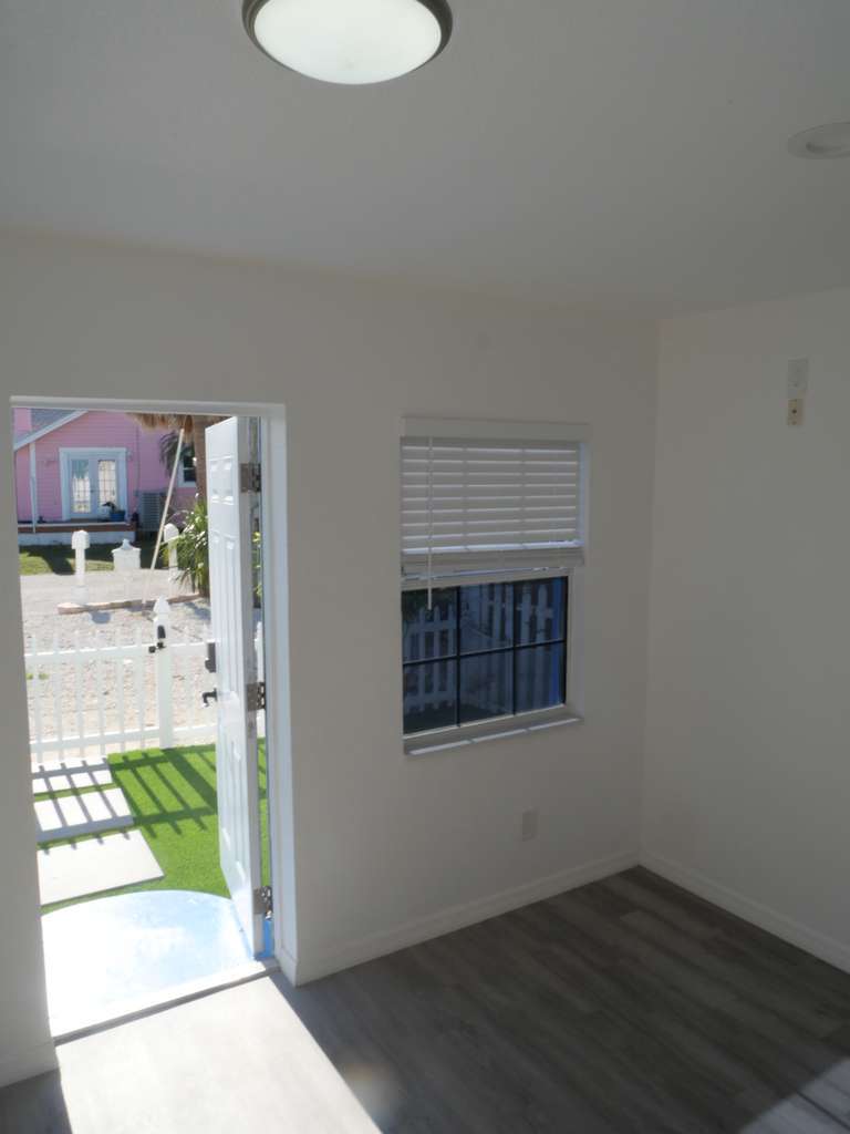 Building Photo - 13115 3rd St E