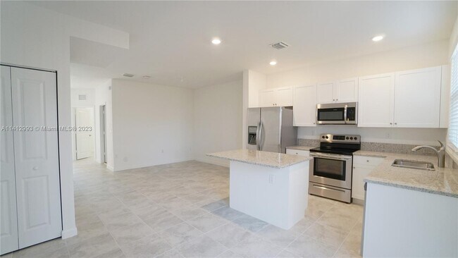 Building Photo - 11265 SW 249th St