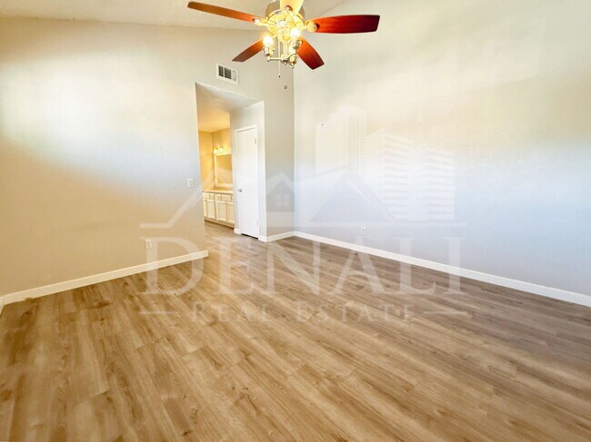 Building Photo - 9797 E La Palma Ave