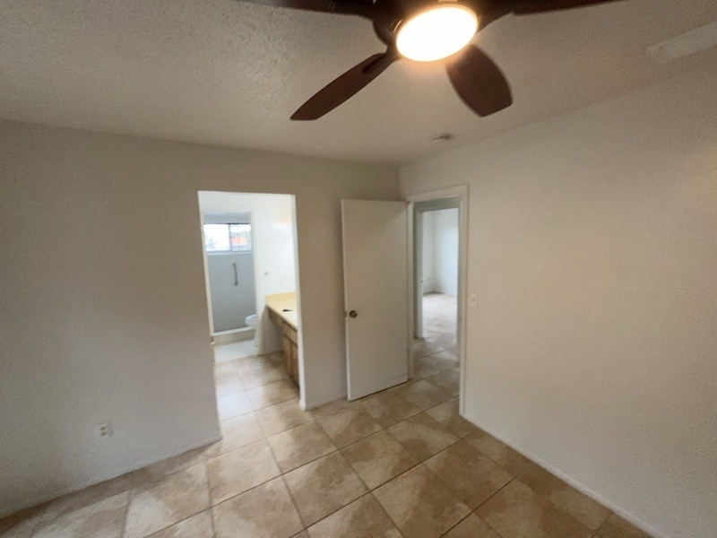 Building Photo - 2468 Atrium Cir