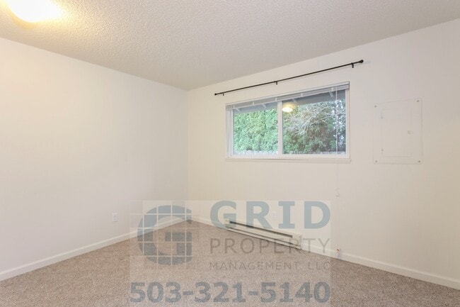 Building Photo - GPM475 - SE Woodward St (T1)