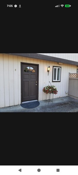 Building Photo - 4617 80th St NE