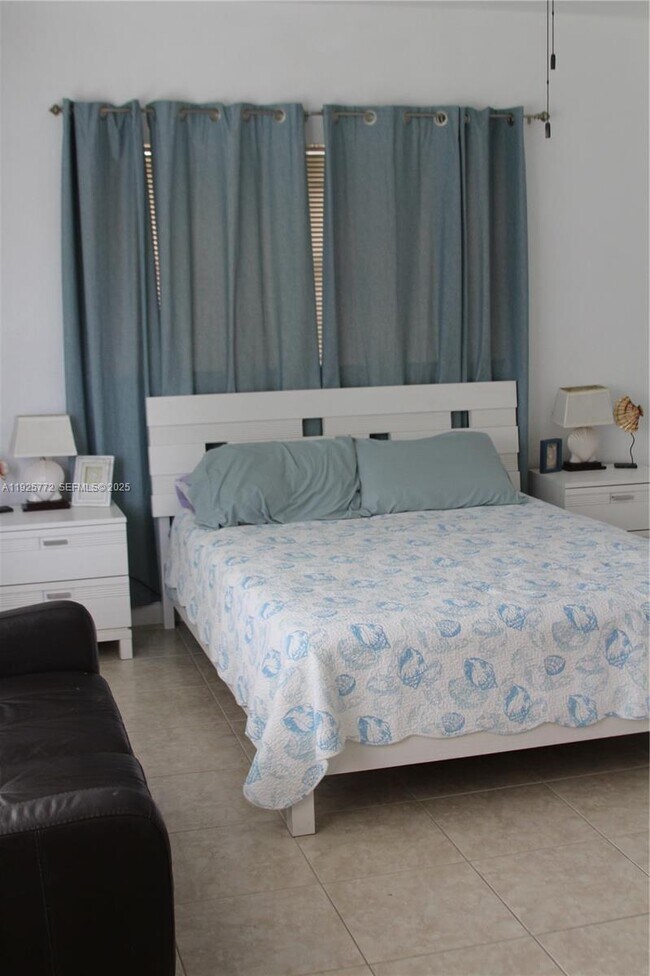 Building Photo - 1300 N Ocean Blvd