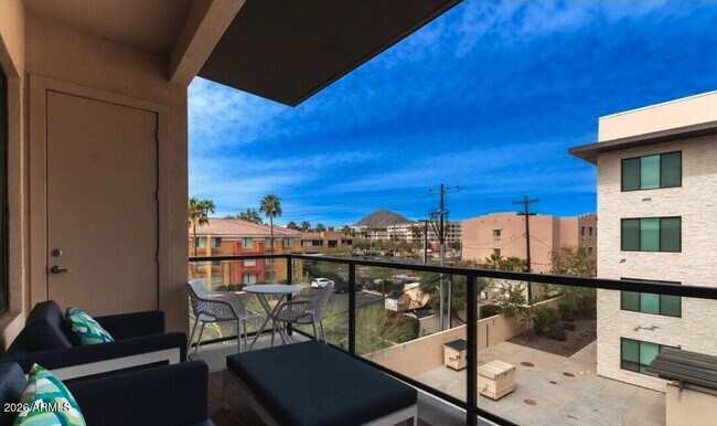 Building Photo - 7300 E Earll Dr