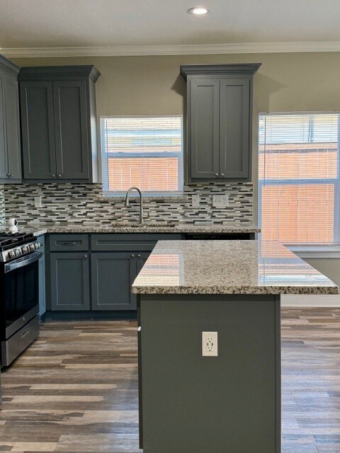 Building Photo - 3106 King St