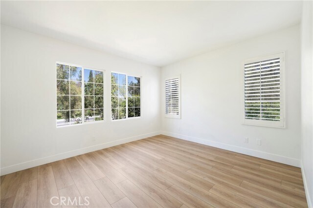 Building Photo - 175 Kingswood