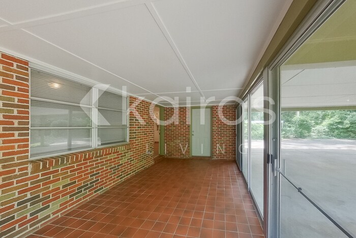 Building Photo - 3806 Marie Cook Dr