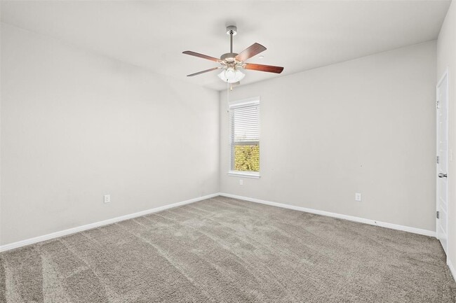 Building Photo - 3240 E Whitestone Blvd