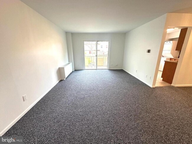 Primary Photo - 4254 Buckman Rd