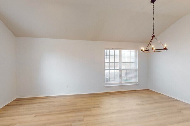 Building Photo - 4817 Valley Springs Trail