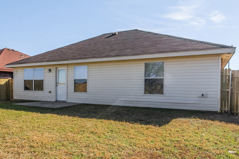 Building Photo - 1329 Castle Ridge Rd