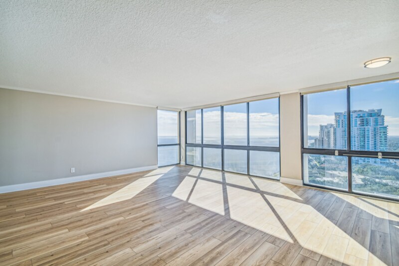 Building Photo - 3301 Bayshore Blvd
