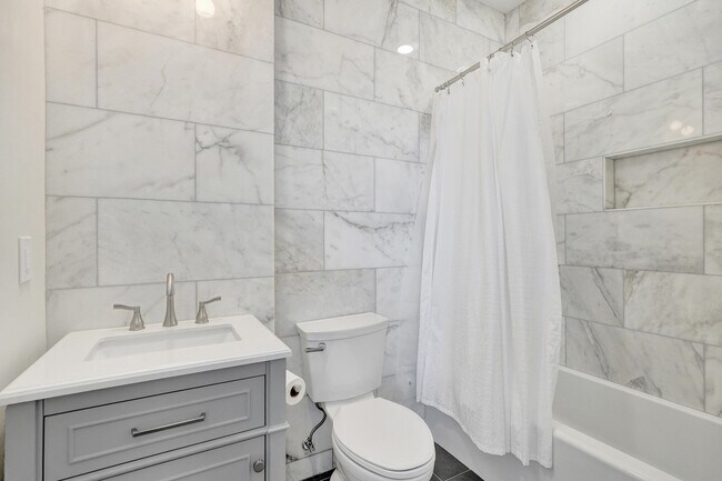 Building Photo - 3600 NW 5th Terrace