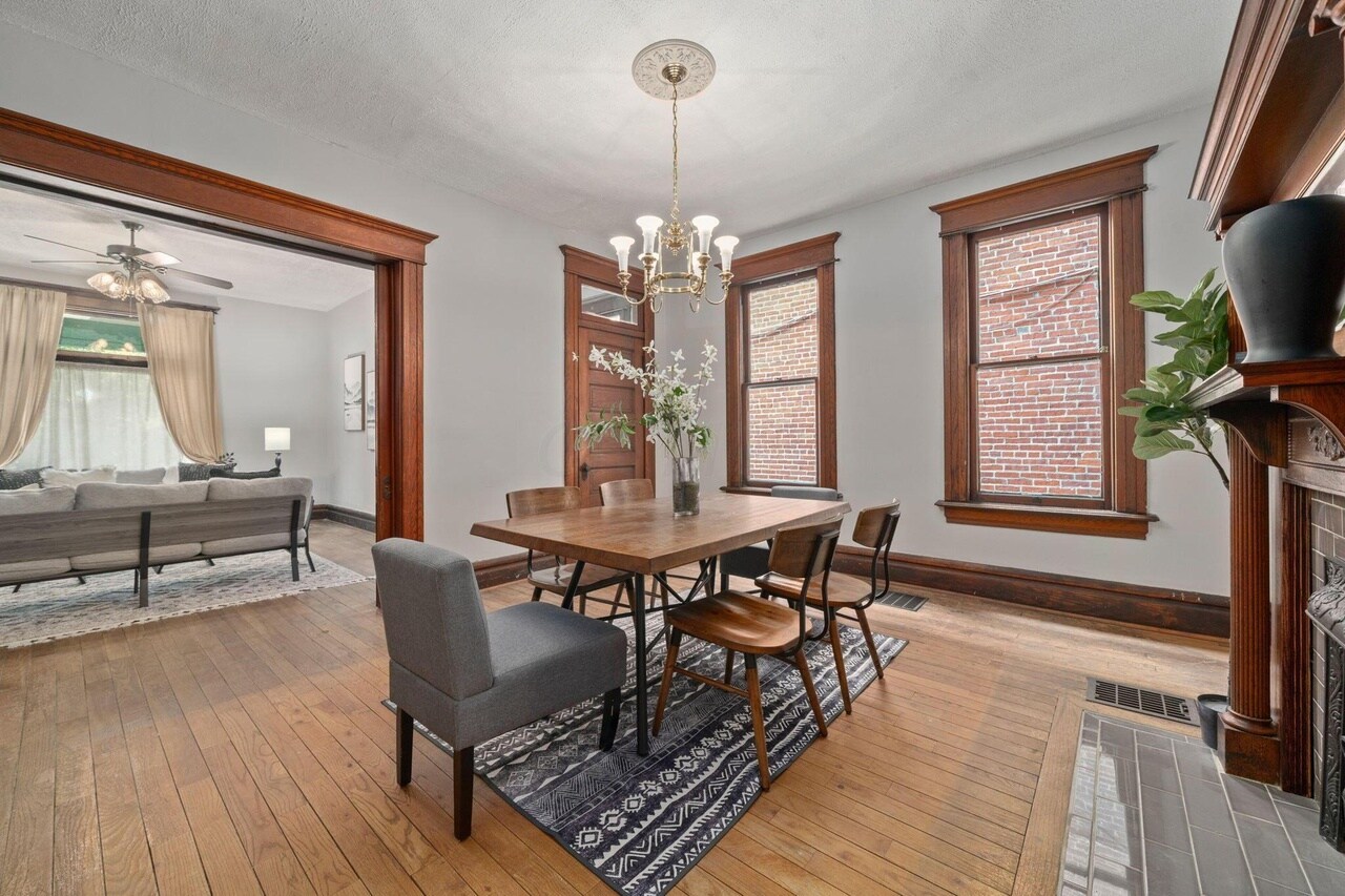 Dining Room - 67 E 1st Ave