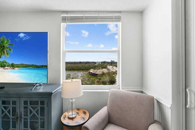 Building Photo - 5500 Bonita Beach Rd SW