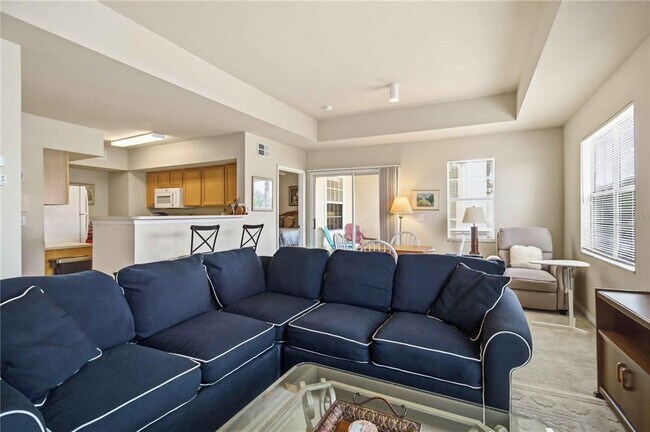 Building Photo - 1000 Villagio Cir