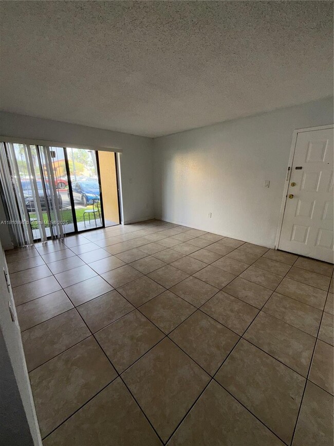 Building Photo - 15600 SW 80th St