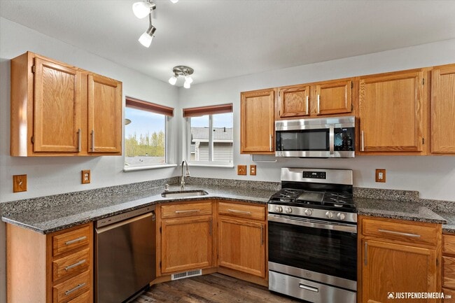 Building Photo - Brandywine Single Family Home