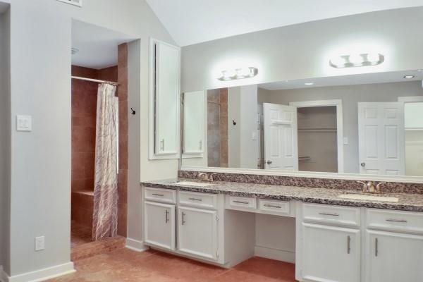 Building Photo - 17814 Clearlight Ln