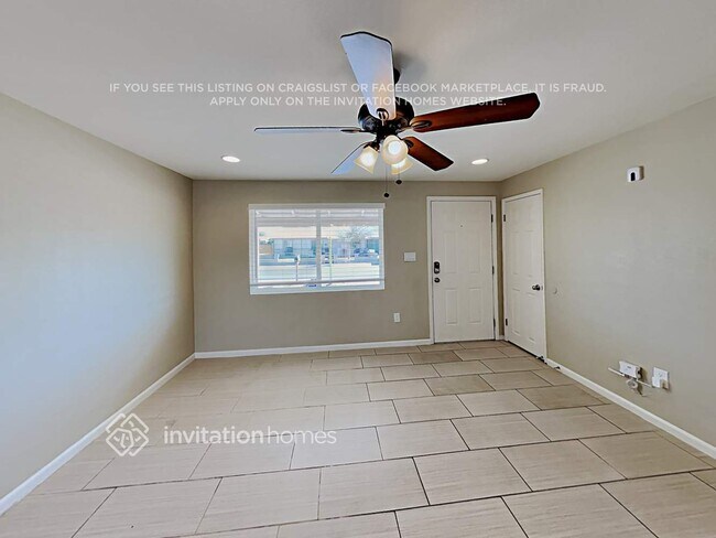 Building Photo - 14214 N 37th Pl