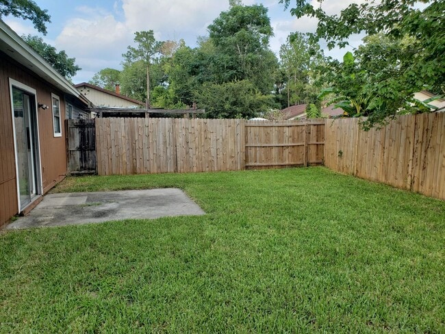 Building Photo - 2/2 Townhome in Orange Park