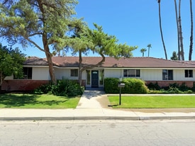 Building Photo - 2401 Rio Vista Dr