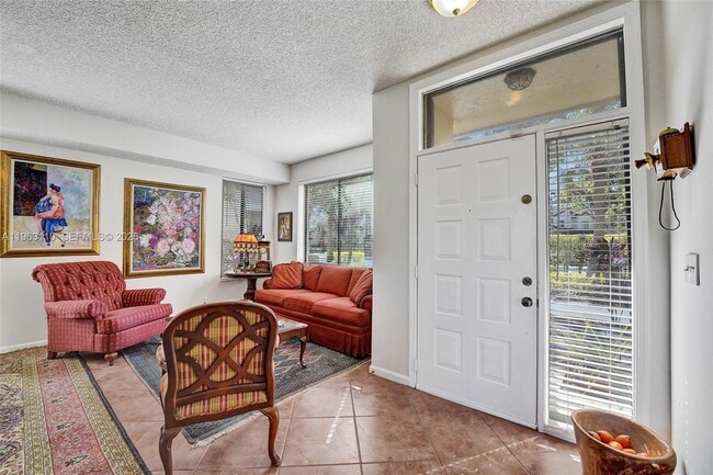 Building Photo - 1025 NW 105th Way