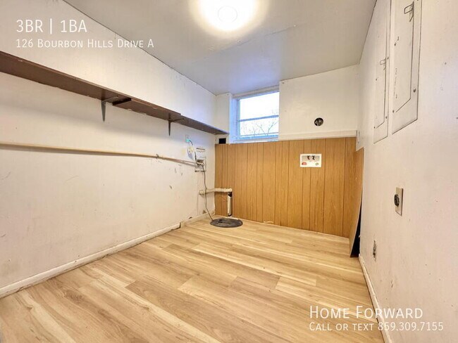 Building Photo - 126 Bourbon Hills Dr