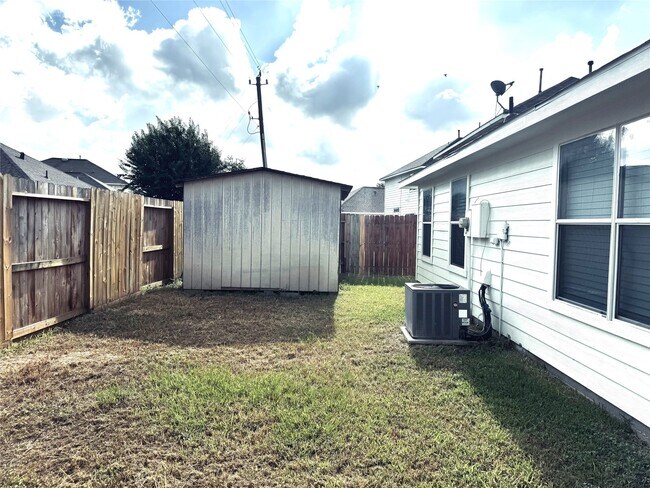 Building Photo - 2706 Star Peak Dr