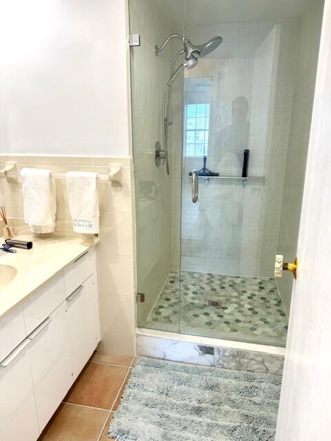 Building Photo - 3475 S Ocean Blvd