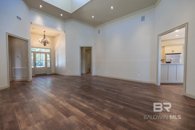 Building Photo - 33151 Shinnecock Ln