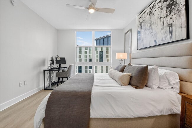 Building Photo - 550 Okeechobee Blvd