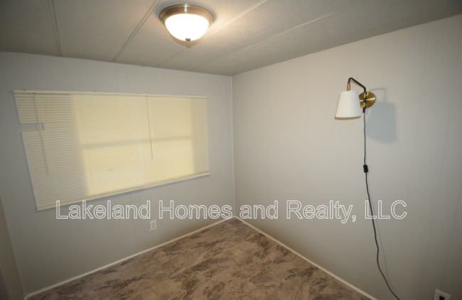 Building Photo - 3310 Peachtree Hill Rd