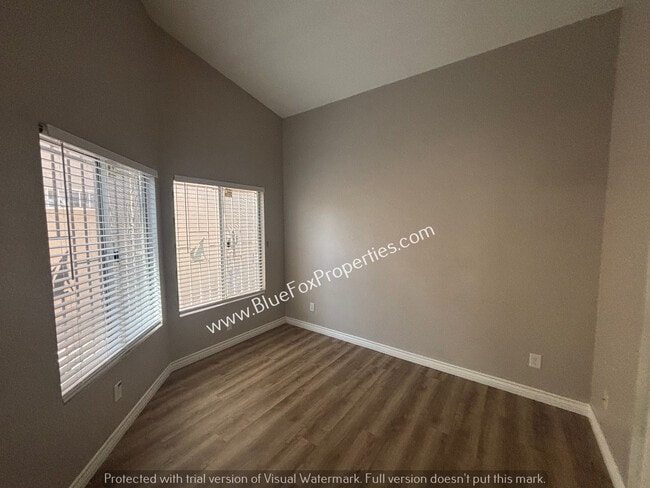 Building Photo - 7385 S Avenida Perlina