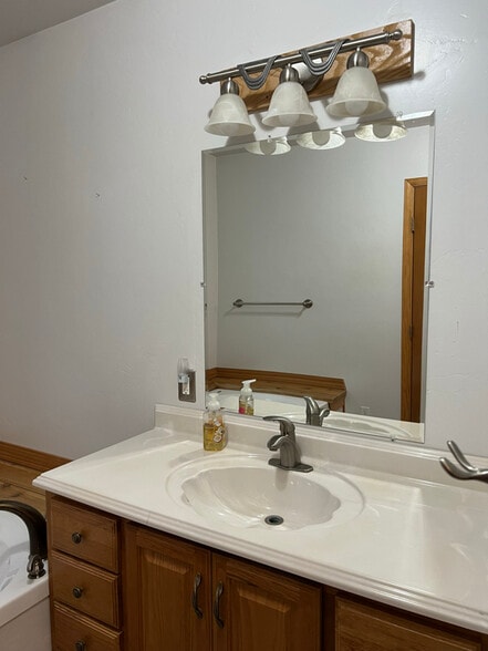 Building Photo - 830 8th St W