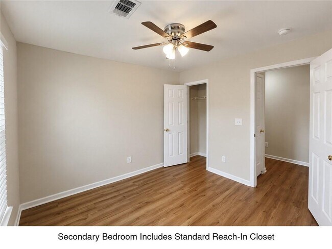 Building Photo - 1117 Yellow River Dr