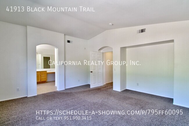Building Photo - 41913 Black Mountain Trail